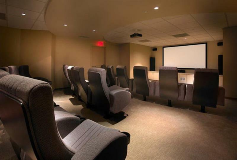 Global Luxury Suites At One Broadway Маями Екстериор снимка
